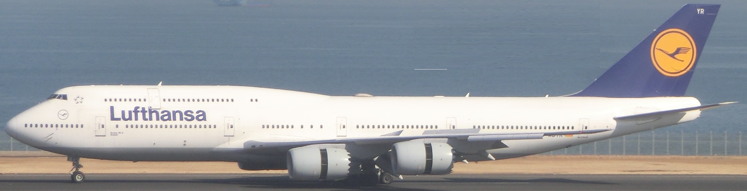 B747D-ABYR.jpg