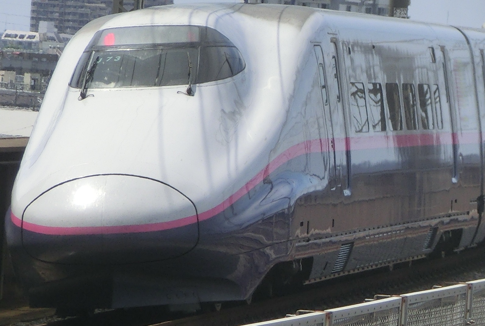 E2-J73.jpg