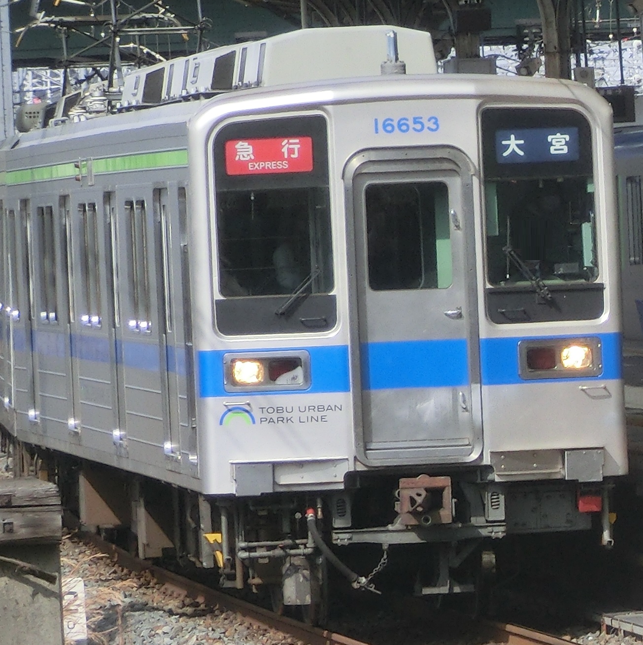 tb-11653-2.jpg