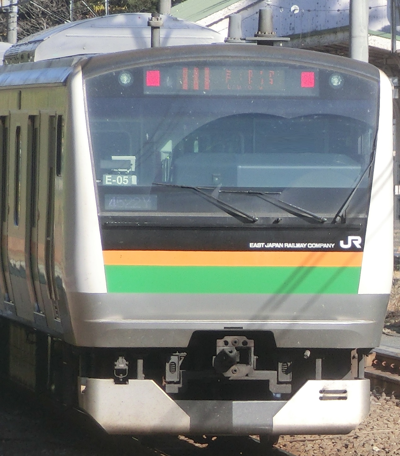 E233-E-05.jpg