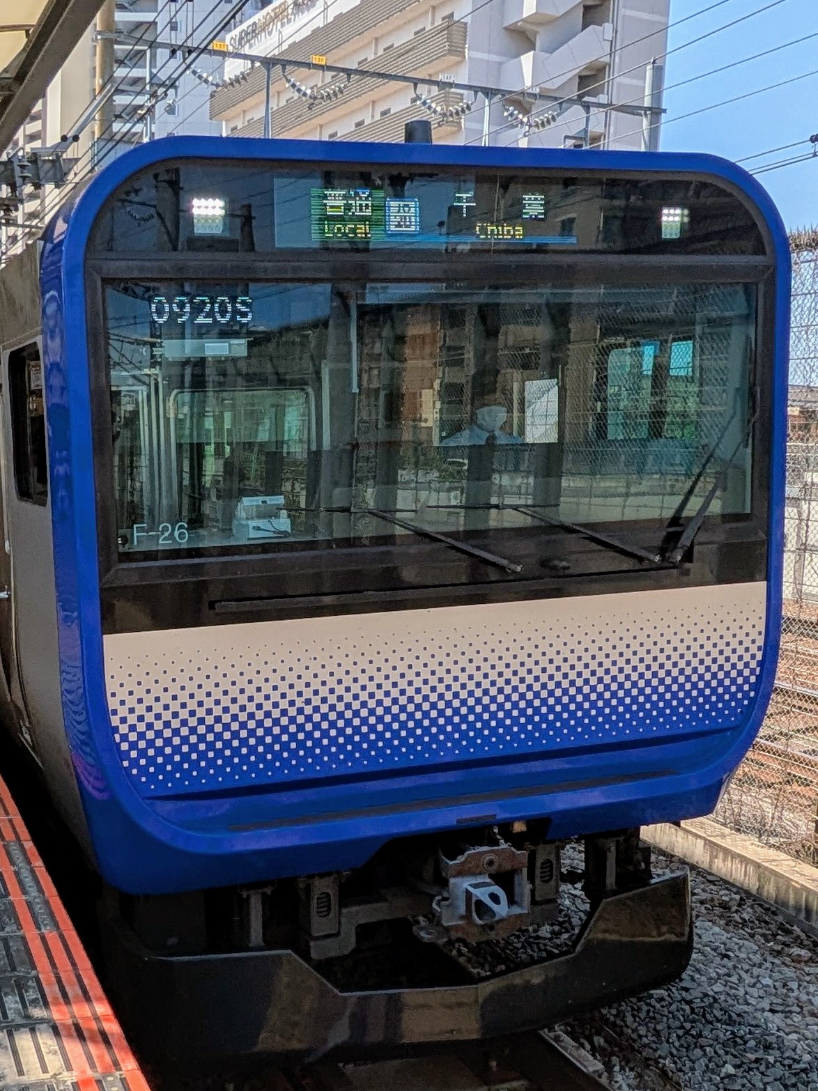 E235-F26.jpg