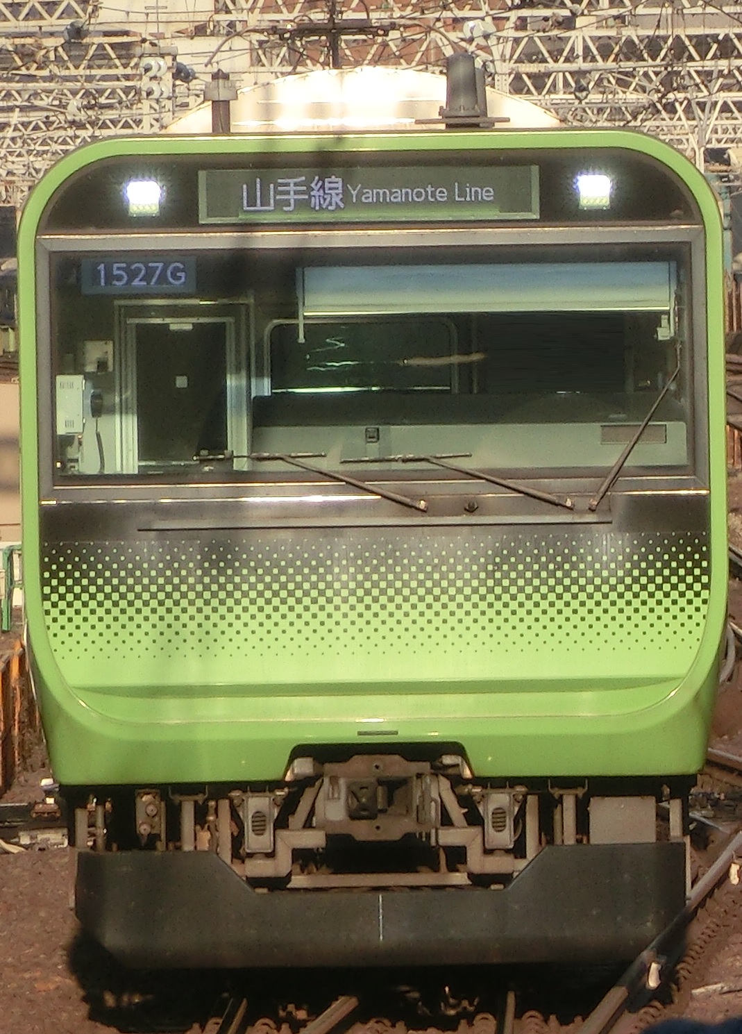 E235-To19.jpg