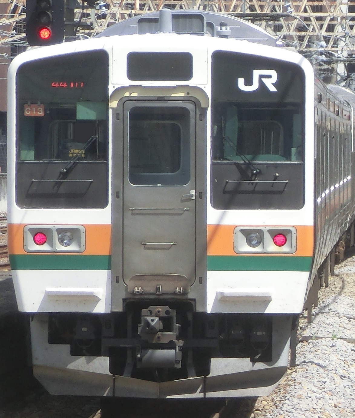 211-C13.jpg