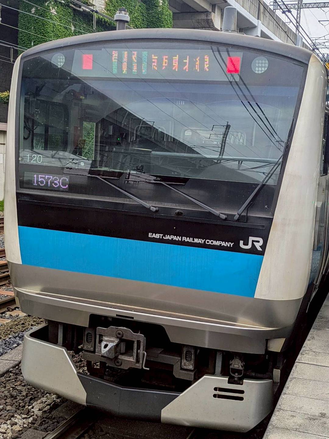 E233-SAI120.jpg