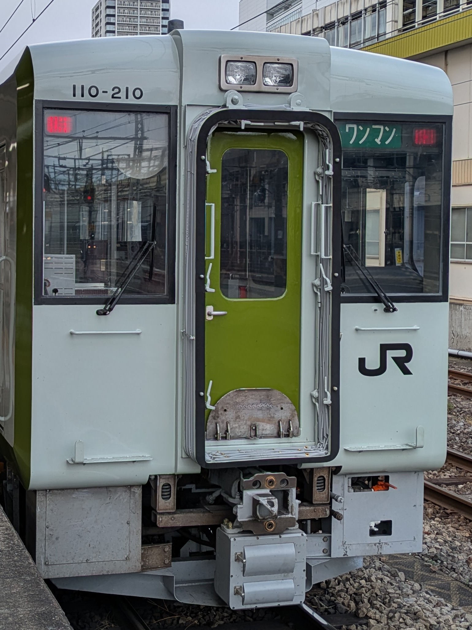 Kiha110-210.jpg