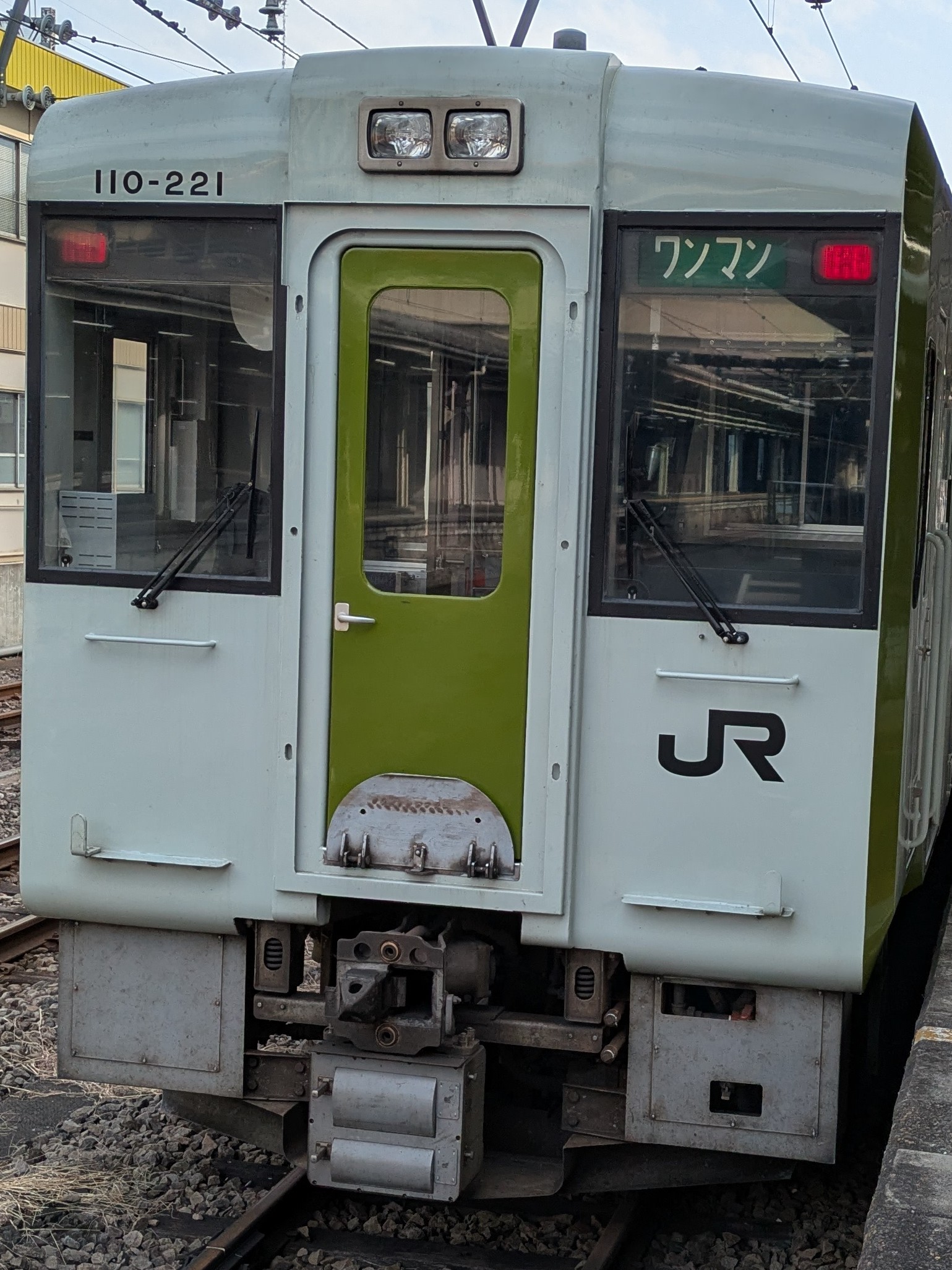 Kiha110-221.jpg