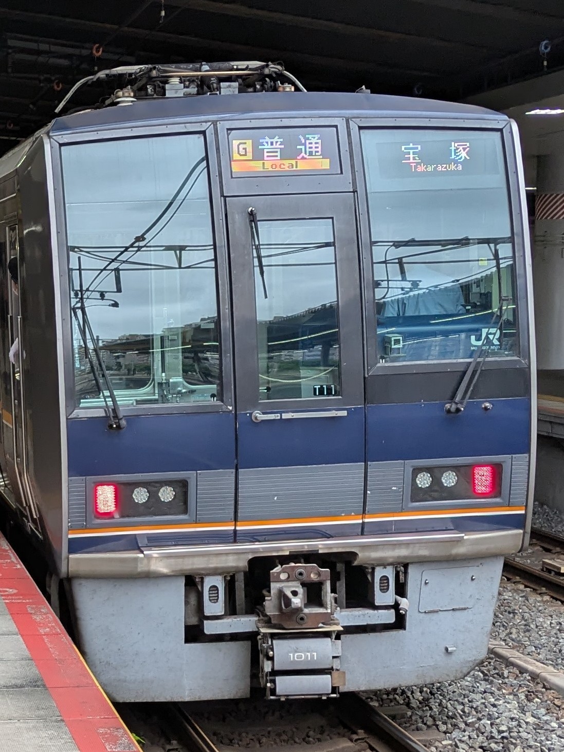 207-T11.jpg