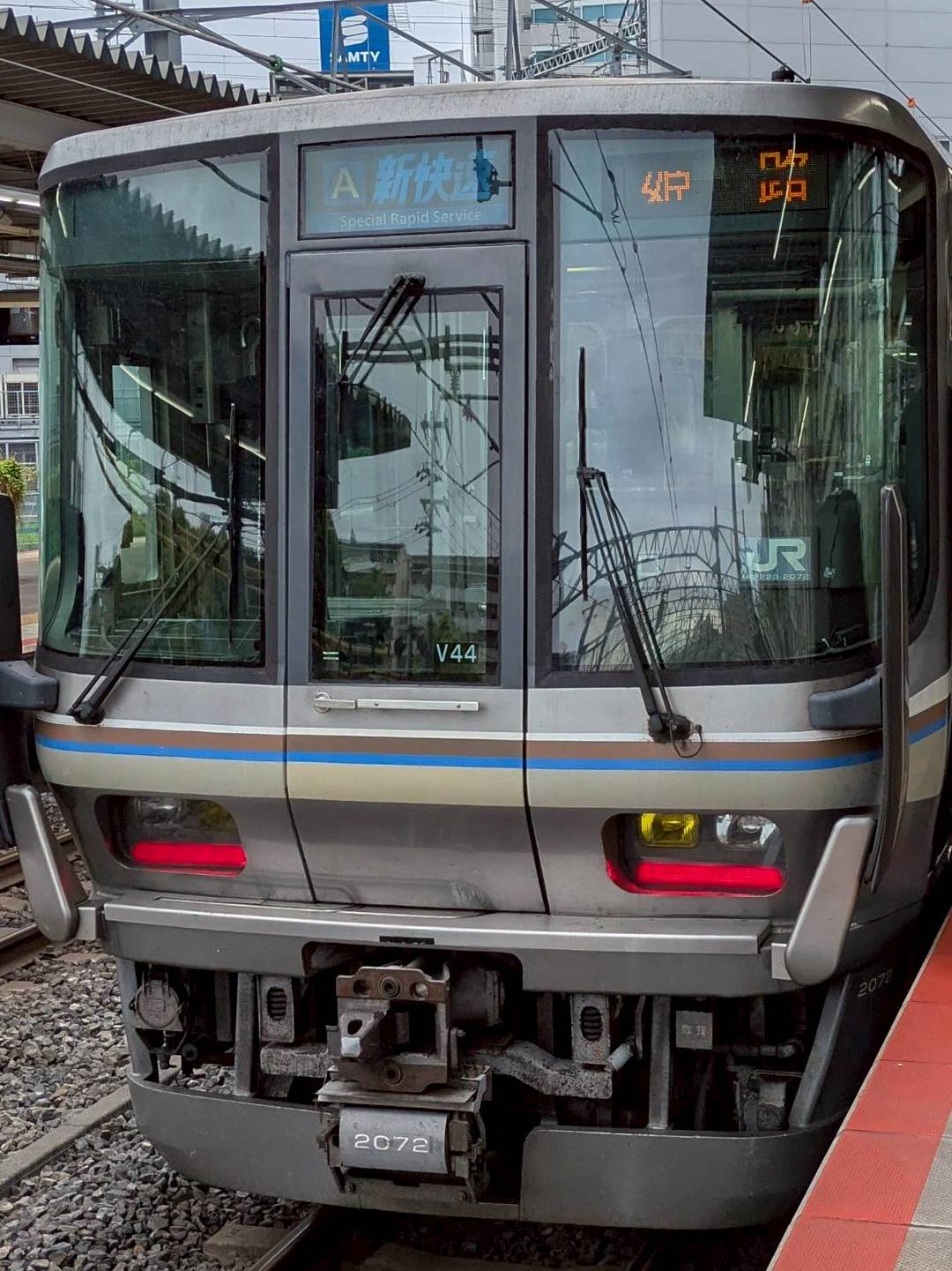 223-V44.jpg