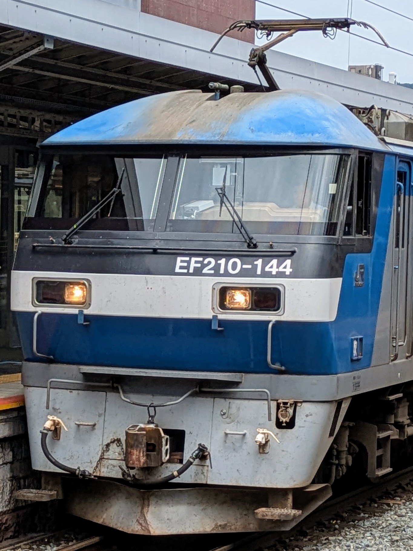 EF210-144.jpg