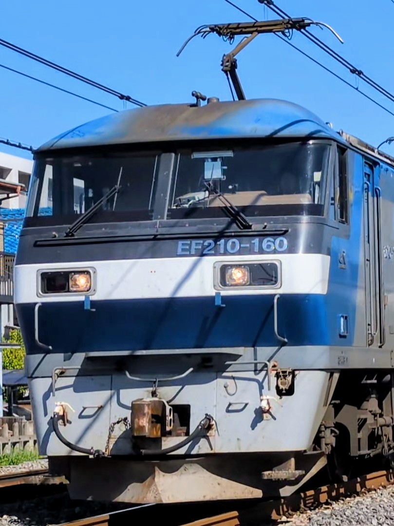 EF210-160.jpg