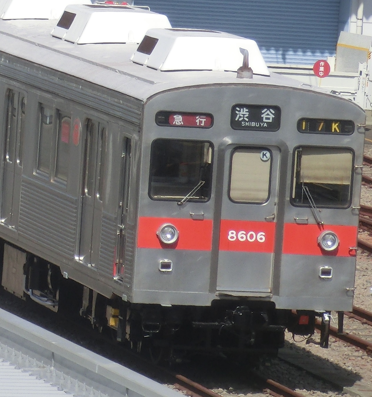 Tk-8606-5.jpg