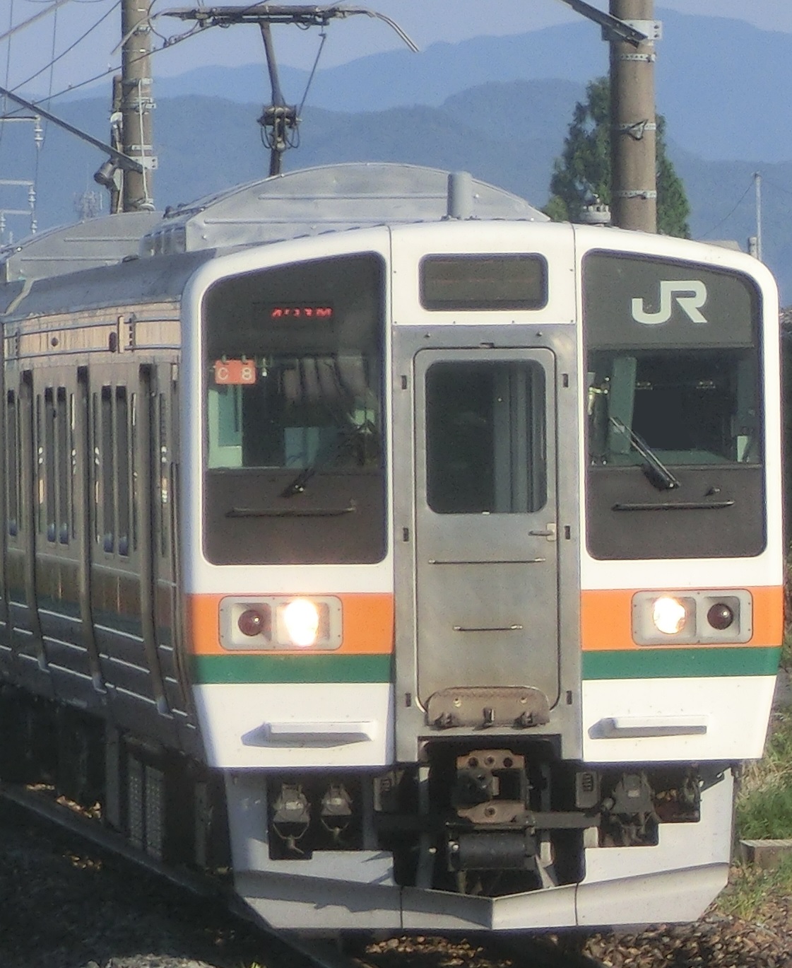 211-C8-2.jpg