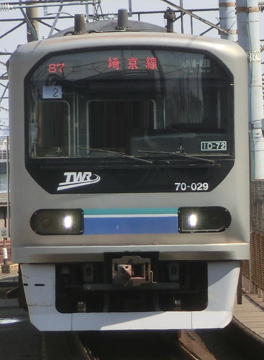 TWR 70025.jpg