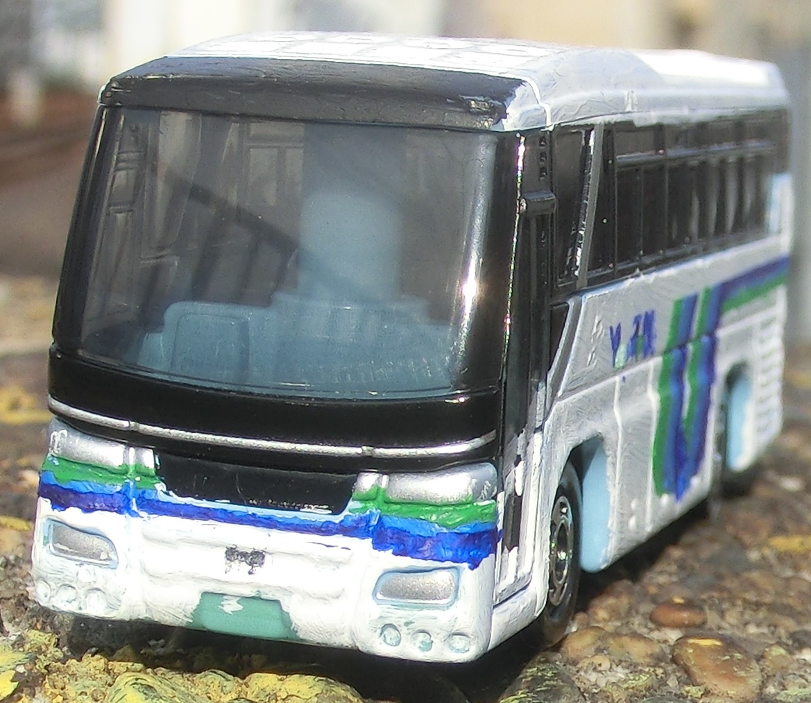 Tomica-Gara.jpg