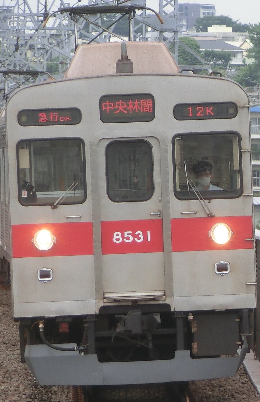 Tk-8631-2.jpg