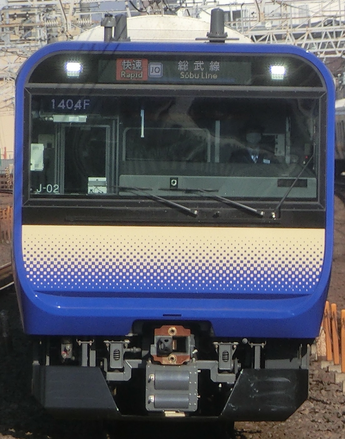E235-J02.jpg