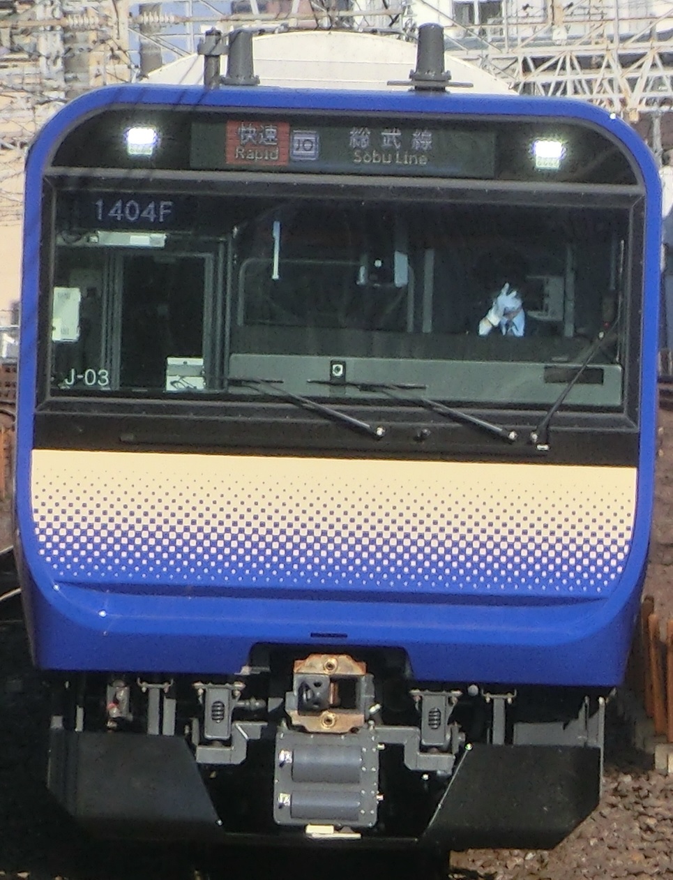 E235-J03.jpg
