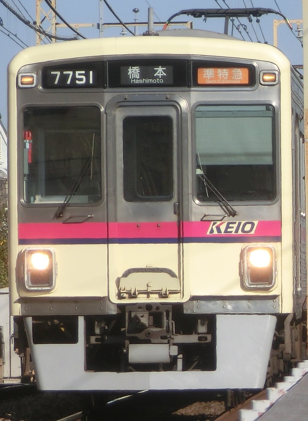 Ko-7701-2.jpg