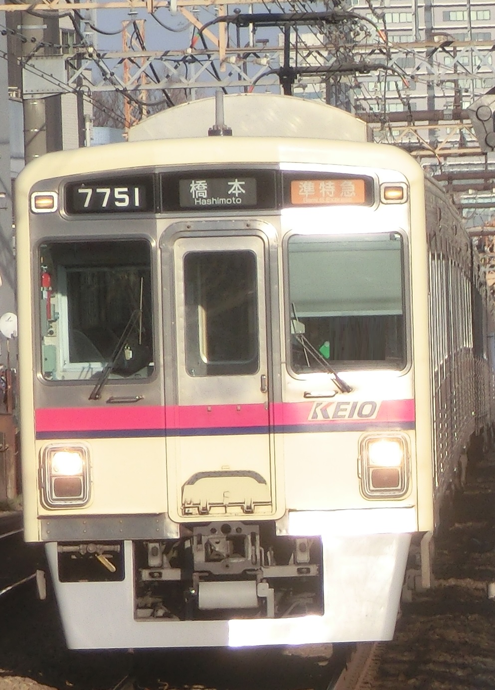 Ko-7701-3.jpg