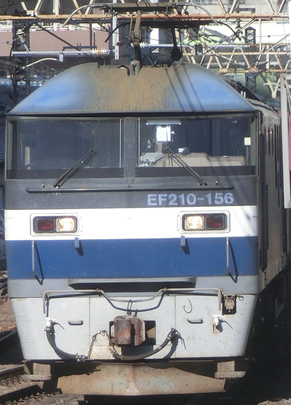 EF210-156.jpg
