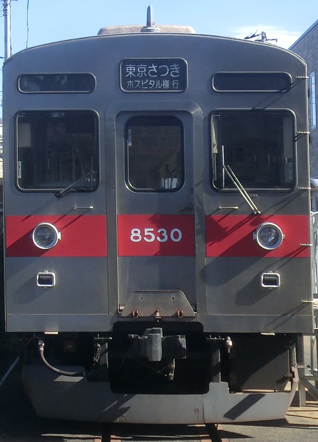 Tk-8630-33.jpg