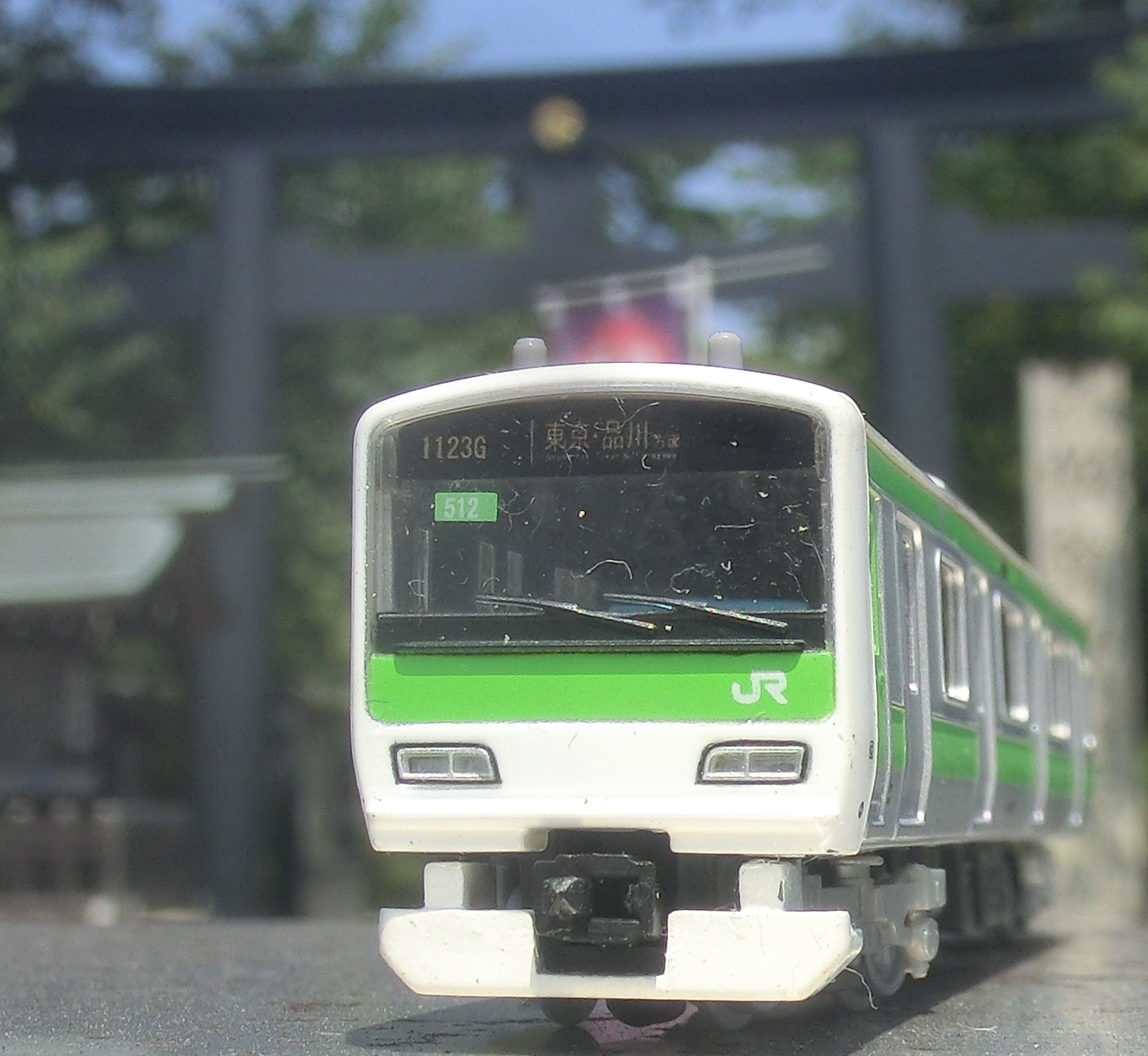 ModelE231-To512-8.jpg