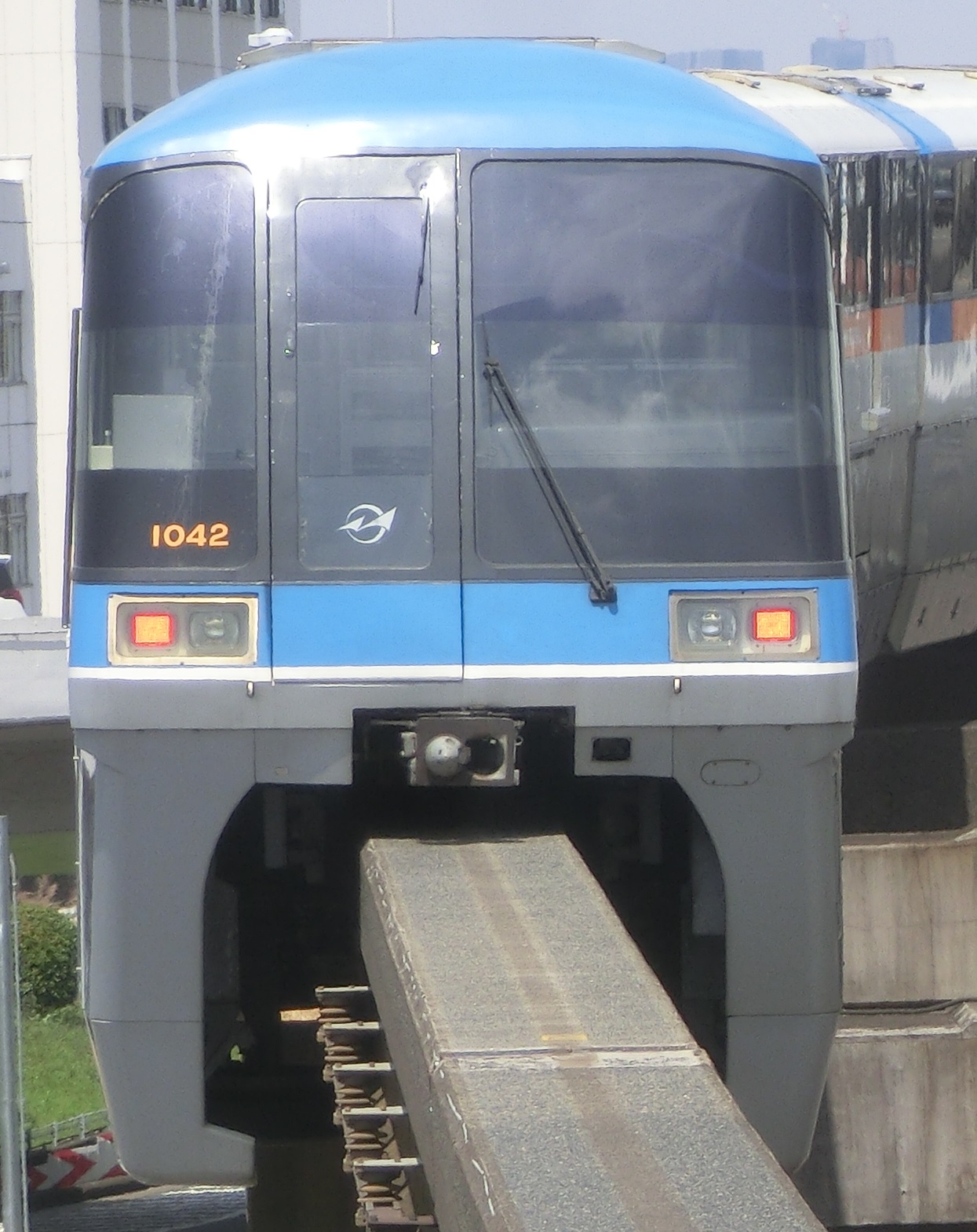 TMR1037-4.jpg