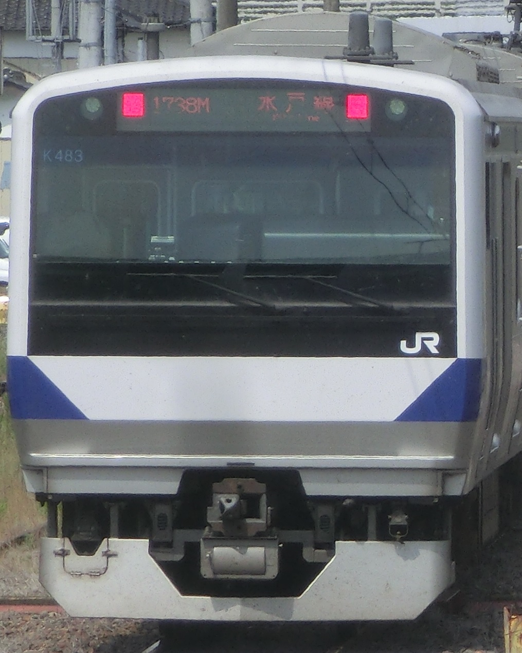 E531-K483-3.jpg