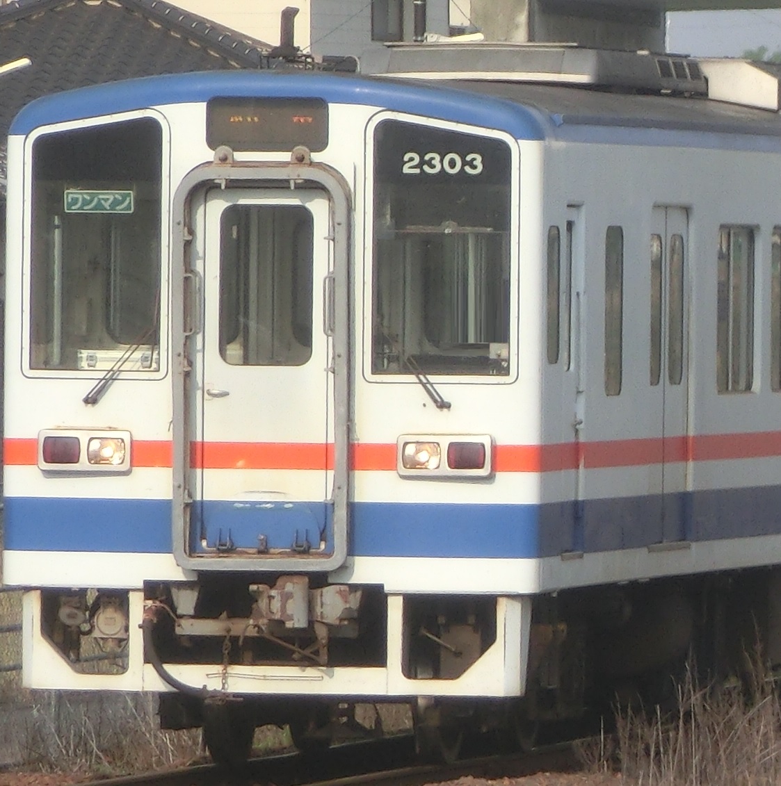 Knto2303-2.jpg