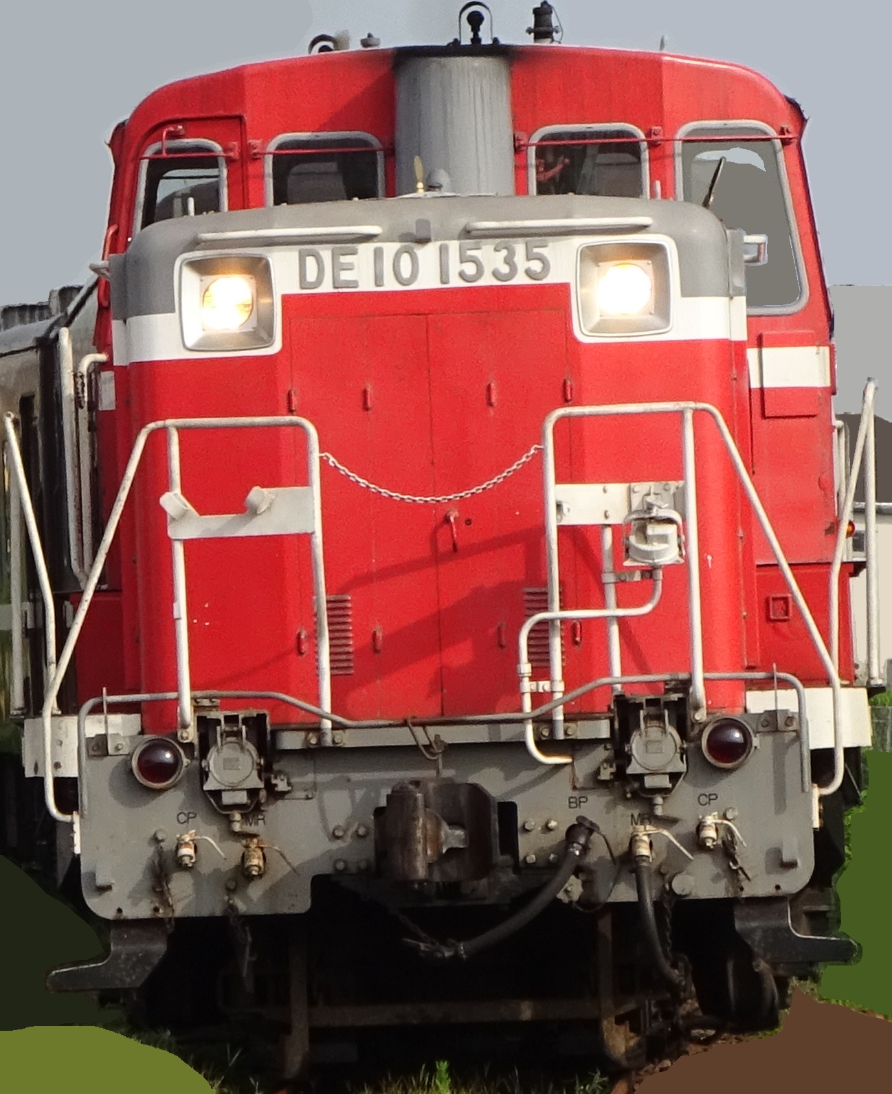 DE10-1535-5.jpg