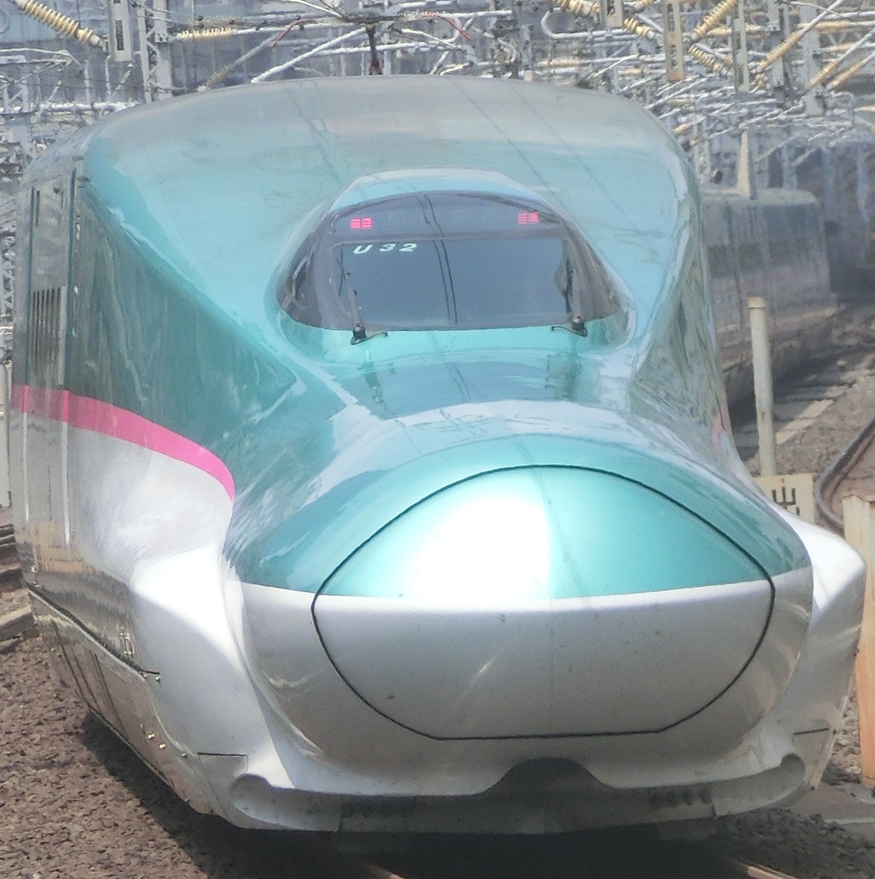 E5-U32.jpg