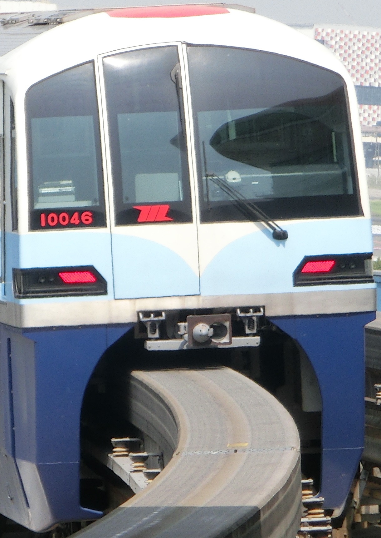 TMR10041-6.jpg