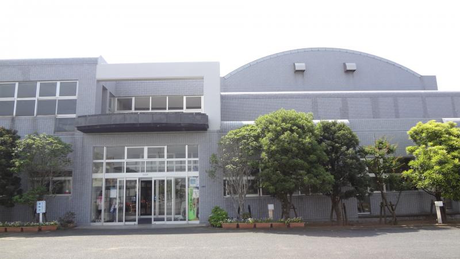 神栖市立うずも図書館.jpg