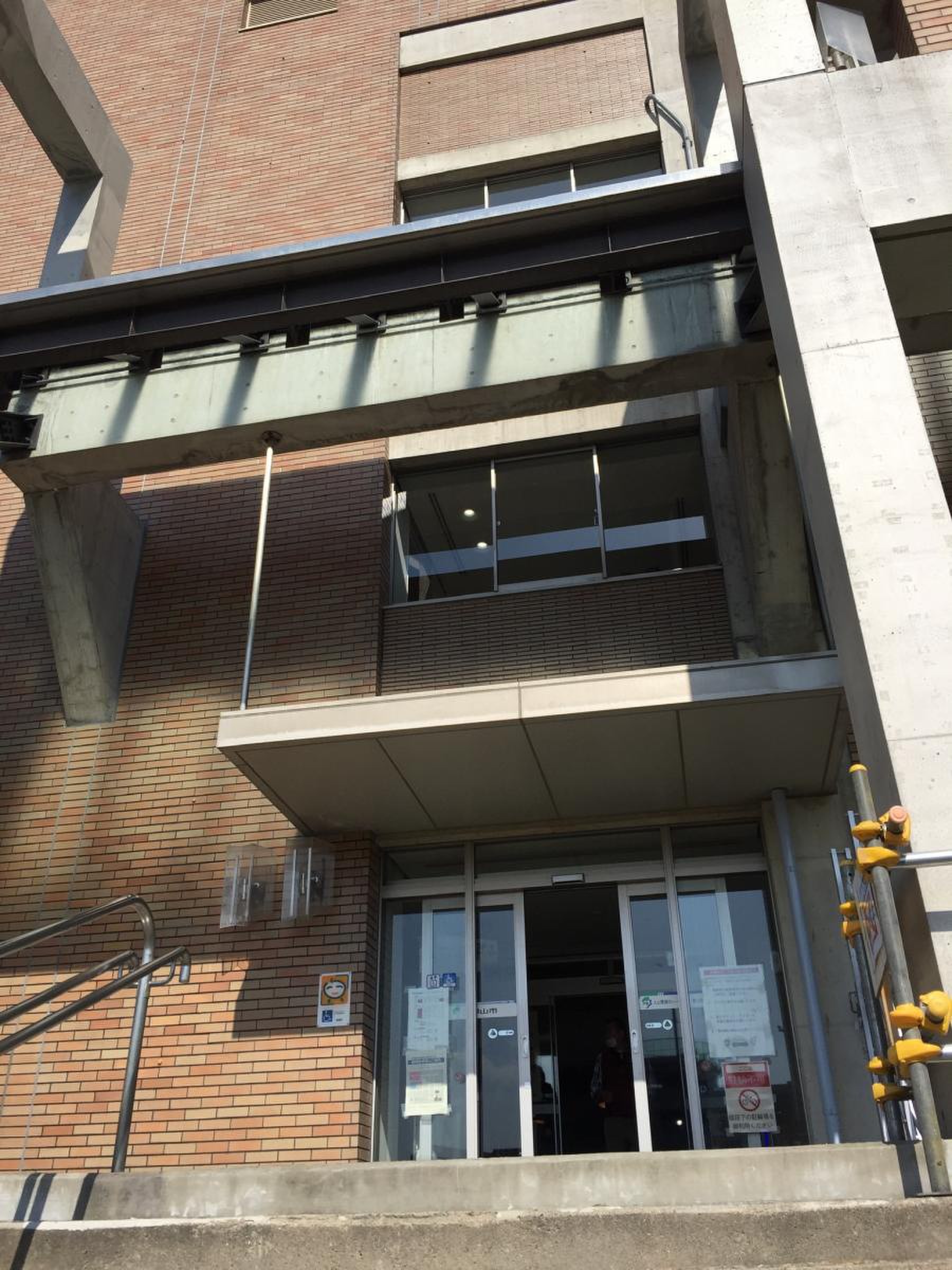 郡山市中央図書館.jpg