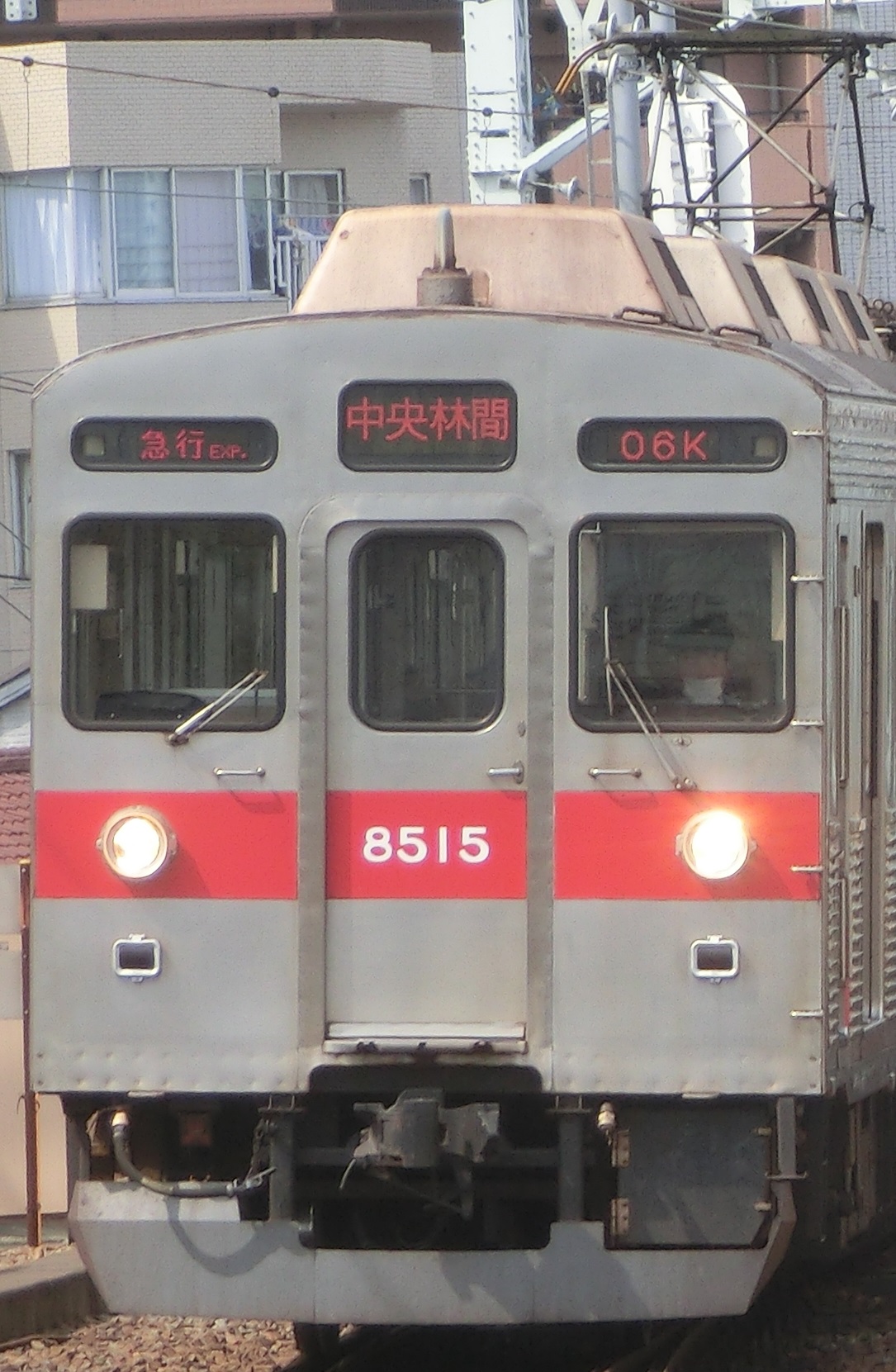 Tk-8615.jpg