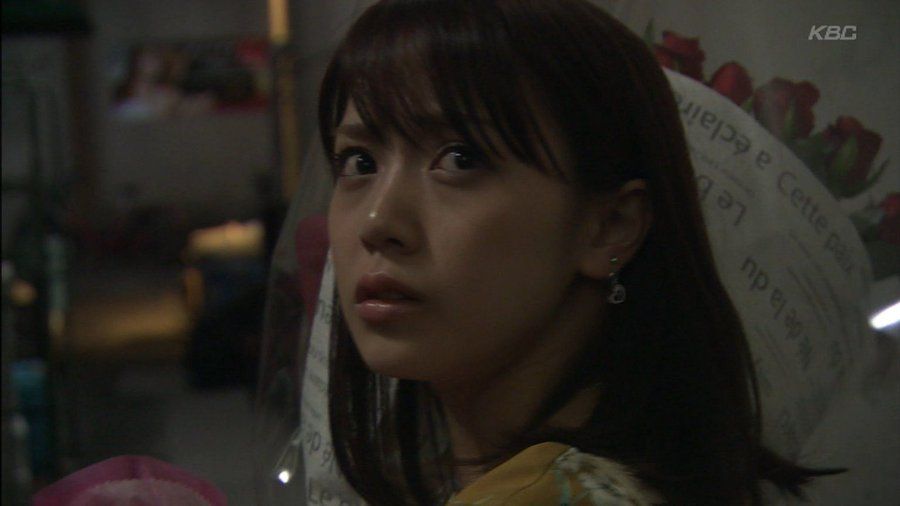 伊関あゆみ