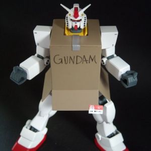 ガンダム?ガンダムじゃない?